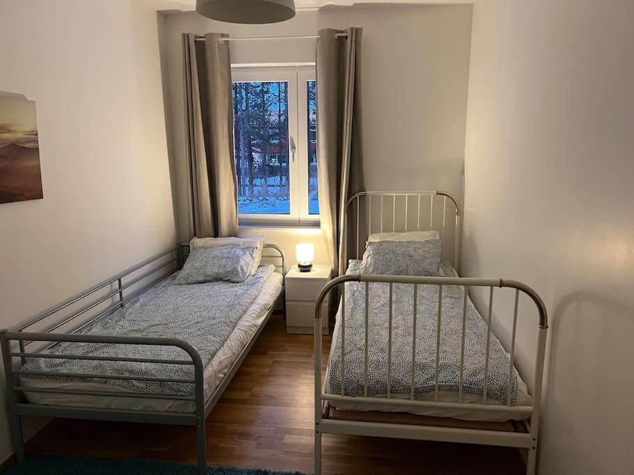 Villa Beautiful Terraced House With Private Parking Sandviken Exterior foto